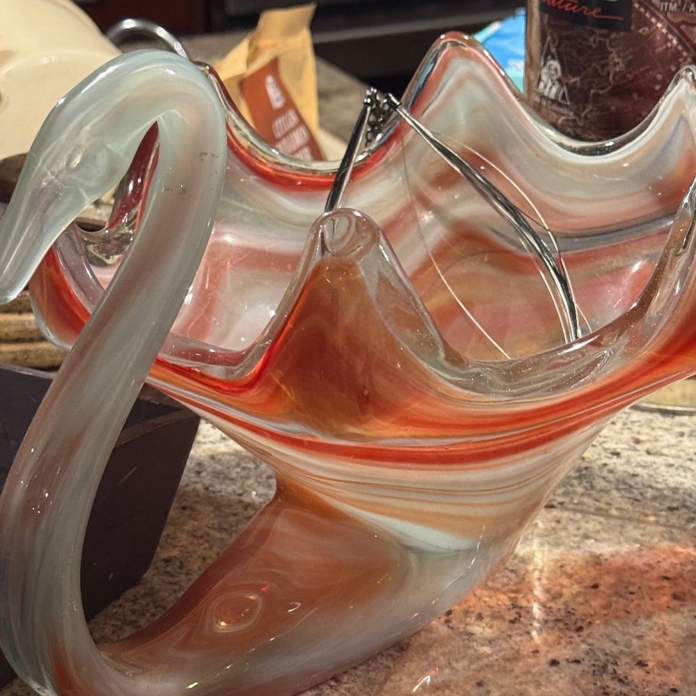 Vintage MCM blown glass swan.